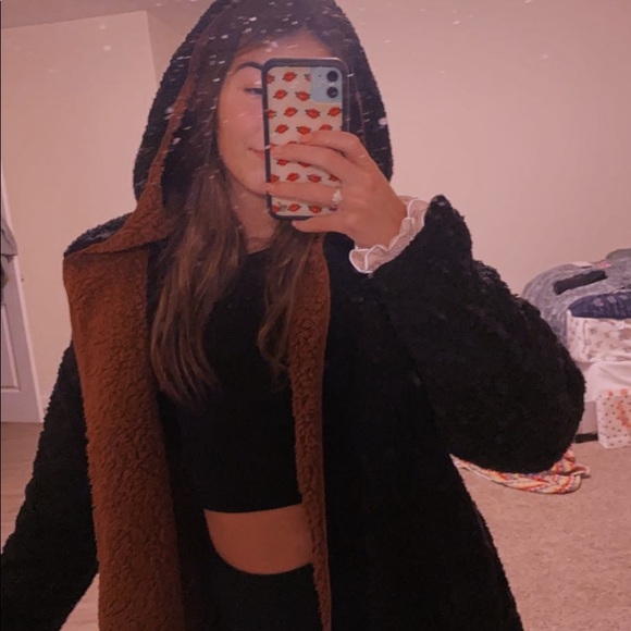 Meet your Posher, Chloe - Picture 1 of 1